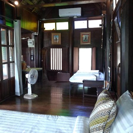 Rustic​ Charm​ Suphan​ Ban Tha Pong Rom bilde