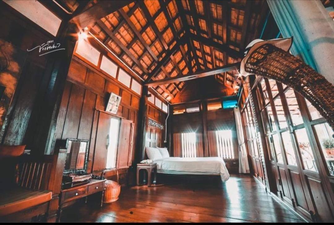 Rustic​ Charm​ Suphan​ Ban Tha Pong Eksteriør bilde