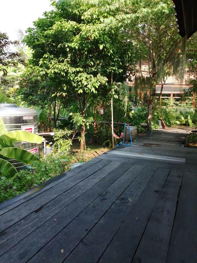 Rustic​ Charm​ Suphan​ Ban Tha Pong Eksteriør bilde