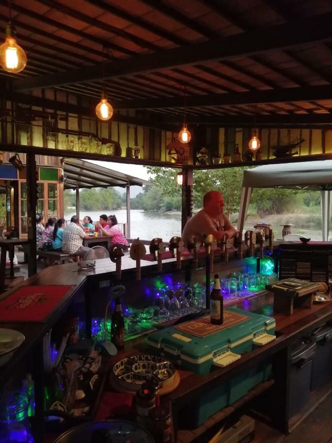 Rustic​ Charm​ Suphan​ Ban Tha Pong Eksteriør bilde