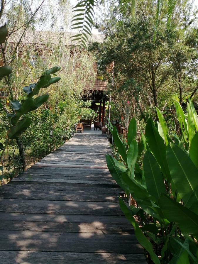 Rustic​ Charm​ Suphan​ Ban Tha Pong Eksteriør bilde